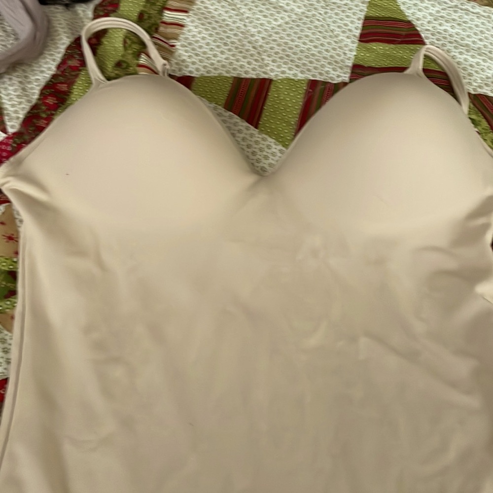 New shape wear  tank